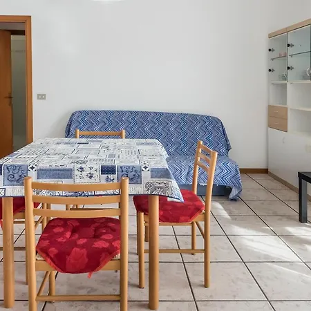 P008 - Porto Recanati, Bilocale Con Vista Mare *