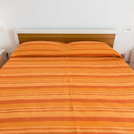 P008 - Porto Recanati, Bilocale Con Vista Mare *